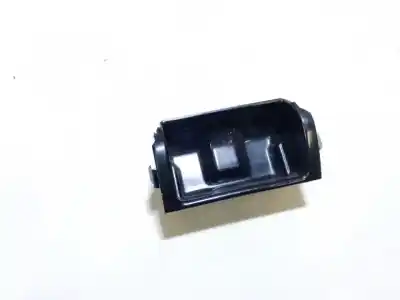 Pezzo di ricambio per auto di seconda mano Portacenere per AUDI A3 (8L) 1.9 TDI Ambition Riferimenti OEM IAM 8L0857961  