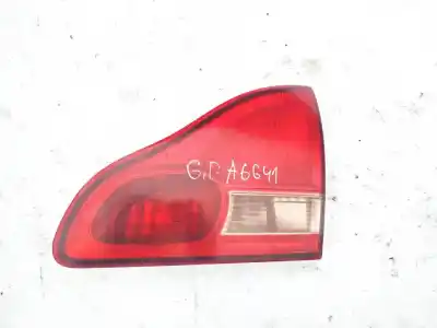 Peça sobressalente para automóvel em segunda mão farolim traseiro direito por toyota avensis wagon (t25) 2.0 d-4d executive referências oem iam 