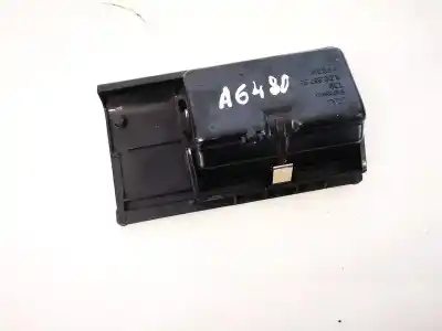 Pezzo di ricambio per auto di seconda mano portacenere per audi a4 avant (b5) 1.9 tdi riferimenti oem iam 8d0857961  