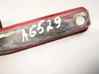 Автозапчастина б/у петля капота для audi a4, b5 1994.11 - 1999.09 1.6 74kw 1994.11 - 2000.10 посилання на oem iam 8d0823301b  