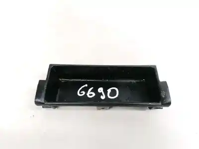 Peça sobressalente para automóvel em segunda mão cinzeiro por volkswagen passat b5 (3b2) 1.8 t referências oem iam 3b0857962a