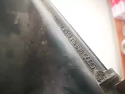 Автозапчасти б/у поддержка воздушного фильтра за volkswagen passat variant (3b5) 1.8 ссылки oem iam 058133837e  