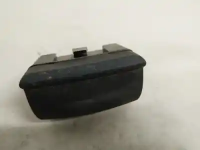 Автозапчасти б/у пепельница за OPEL ASTRA G CARAVAN 1.7 16V DTI CAT (Y 17 DT / LR6) ссылки OEM IAM 90561253  