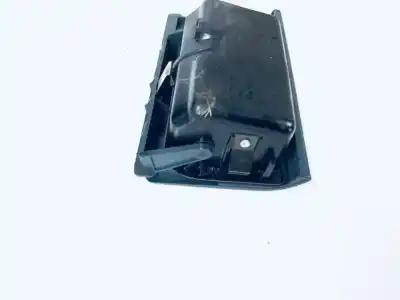 Автозапчастина б/у попільничка для audi a4 avant (b5) 1.9 tdi посилання на oem iam 8d0857961a  