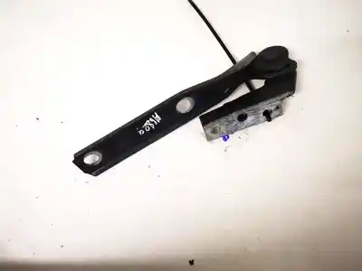 Second-hand car spare part bonnet hinge for audi a4 avant (b5) 1.9 tdi oem iam references 8d0823302b