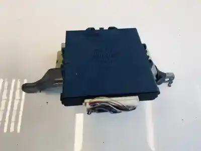 Peça sobressalente para automóvel em segunda mão módulo de confort / bsi /bcm por toyota corolla verso (r1) 2.0 d-4d luna referências oem iam 896180f020