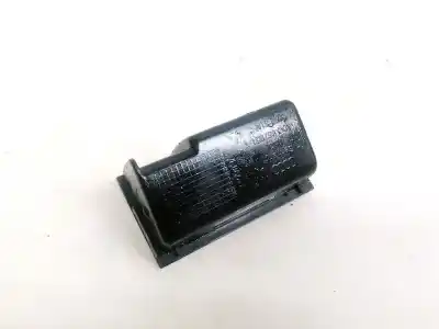 Автозапчастина б/у попільничка для audi a4 avant (b5) 1.8 посилання на oem iam 8d0857951  