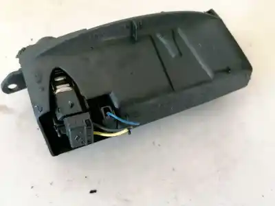 Автозапчастина б/у попільничка для renault megane i scenic (ja0) motor 1.9 ltr. - 72 kw dti diesel cat посилання на oem iam 7700426757  7700430841, 7700432131, 7700432367