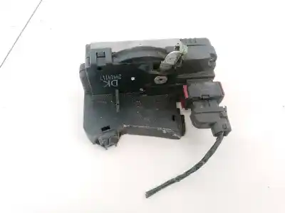 Second-hand car spare part front right door lock for opel zafira a 2.0 16v di oem iam references 24414117