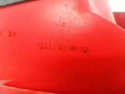 Автозапчастина б/у правий ліхтар для audi a3 (8l) 1.8 ambiente посилання на oem iam 8l0945096  