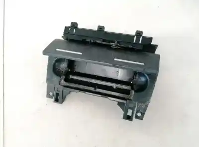Автозапчасти б/у пепельница за audi a4 b6 (8e2) 1.9 tdi quattro ссылки oem iam 8e0857951