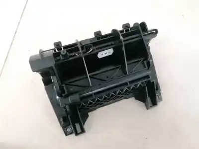 Автозапчасти б/у пепельница за audi a4 b6 (8e2) 1.9 tdi quattro ссылки oem iam 8e0857951  