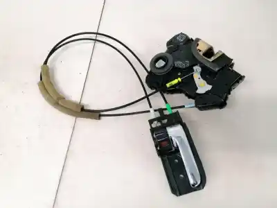 Pezzo di ricambio per auto di seconda mano serratura porta anteriore destra per toyota corolla (e11) 2.0 d-4d linea sol riferimenti oem iam 