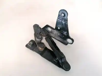 Tweedehands auto-onderdeel Motorkap Scharnier voor SEAT ALTEA XL (5P5) 2.0 TDI OEM IAM-referenties 5P0823301B  