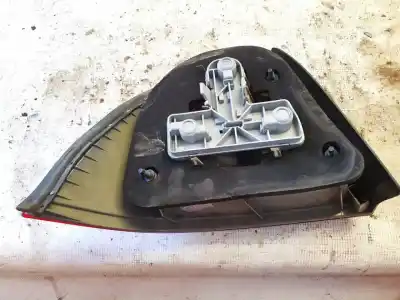 Автозапчастина б/у правий ліхтар для saab 9-5 (ys3e) 3.0 tid посилання на oem iam 5142203  687002