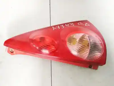 Pezzo di ricambio per auto di seconda mano luci posteriori destra per peugeot 107 1.0i cat 70cv riferimenti oem iam 815500h040