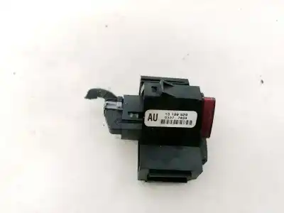 Second-hand car spare part hazard warning lights for opel corsa c 1.2 16v cat (z 12 xep / lb4) oem iam references 13189529  03377833