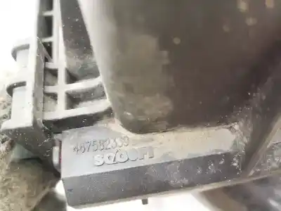 Peça sobressalente para automóvel em segunda mão suporte do filtro de ar por opel corsa c 1.2 16v cat (z 12 xep / lb4) referências oem iam 55557185  467582339