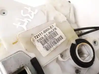 Автозапчасти б/у замок передней правой двери за honda cr-v (re) 2.2 ctdi ссылки oem iam 72111swae1  72111-swa-e1, swa-e1-rh-fr