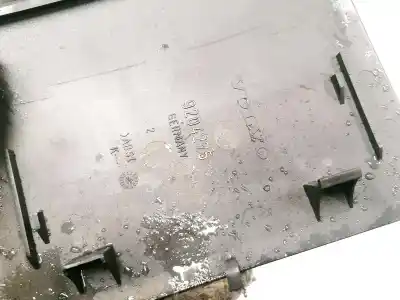 Peça sobressalente para automóvel em segunda mão cinzeiro por volvo v50 (545) 1.6 d referências oem iam 9204275  