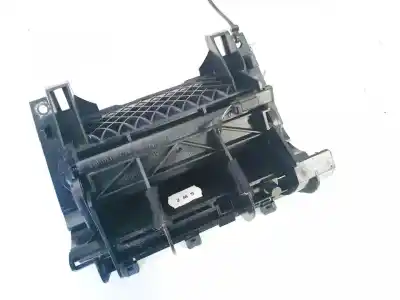 Автозапчастина б/у попільничка для audi a4 b6 (8e2) 1.9 tdi посилання на oem iam 8e0857951f  