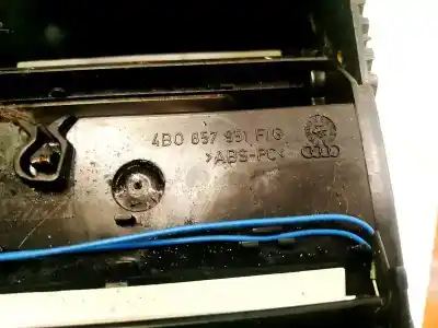 Автозапчастина б/у попільничка для audi a6 avant (4b5) 2.5 tdi посилання на oem iam 4b0857951f  