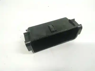 Second-hand car spare part ashtray for volkswagen passat variant (3b6) 2.0 tdi dpf oem iam references 3b0857962d
