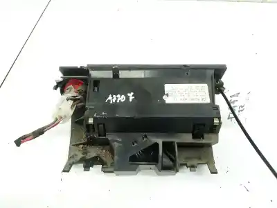 Peça sobressalente para automóvel em segunda mão CINZEIRO por VOLKSWAGEN TOURAN (1T1)  Referências OEM IAM 1T1857961D  
