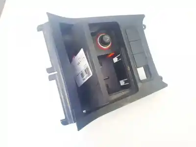 Gebrauchtes Autoersatzteil Aschenbecher zum VOLKSWAGEN GOLF, V 2003.10 - 2008.10  OEM-IAM-Referenzen 1K0857961  