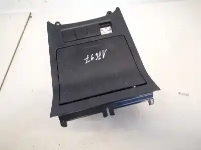 Gebrauchtes Autoersatzteil Aschenbecher zum VOLKSWAGEN JETTA (1K2)  OEM-IAM-Referenzen 1K0857961  