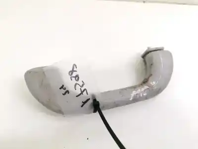 Pezzo di ricambio per auto di seconda mano maniglia a soffitto per hyundai i30 1.6 crdi cat riferimenti oem iam 