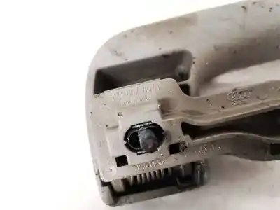 Автозапчасти б/у потолочная ручка за audi a4 b6 (8e2) 1.9 tdi ссылки oem iam 8e0857607a  