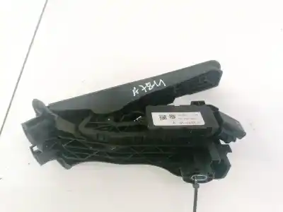 Second-hand car spare part accelerator pedal for volkswagen passat b6 (3c2) 2.0 tdi 16v oem iam references 1k1721503l