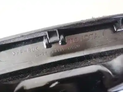 Second-hand car spare part ashtray for toyota corolla (e12) 2.0 d-4d linea luna berlina oem iam references 7411112220  74111-12220