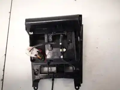 Second-hand car spare part ashtray for volkswagen jetta (1k2) 1.6 16v fsi oem iam references 1k0857961  