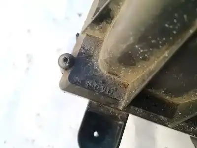 Автозапчастина б/у опора повітряного фільтра для opel vectra, c 2005.10 - 2008.12 facelift 1.9 cdti 110kw 2004.04 - 2008.12 посилання на oem iam 55350912  