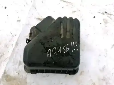 Pezzo di ricambio per auto di seconda mano supporto filtro aria per hyundai i30 1.6 crdi cat riferimenti oem iam 281112h200