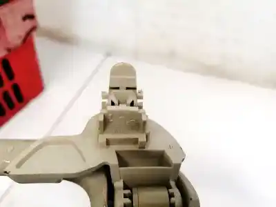 Pezzo di ricambio per auto di seconda mano maniglia a soffitto per nissan note (e11e) 1.4 cat riferimenti oem iam   