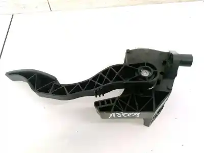 Second-hand car spare part accelerator pedal for opel meriva b 1.7 16v cdti oem iam references 93335443