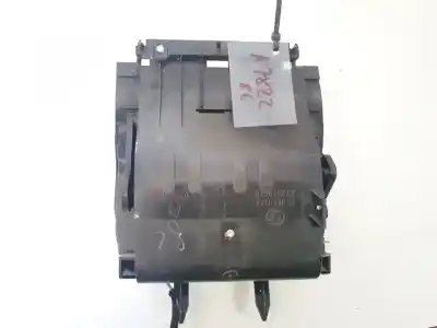 Автозапчастина б/у попільничка для skoda octavia combi (1z5) 1.9 tdi dpf посилання на oem iam 1z1863077a  