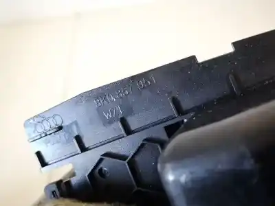 Автозапчастина б/у попільничка для audi a4 avant (8k5) (2008) 2.0 16v tdi посилання на oem iam 8k0857951  