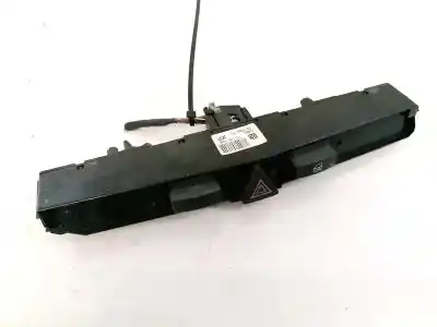 Second-hand car spare part hazard warning lights for opel zafira b 1.9 cdti oem iam references 13100105