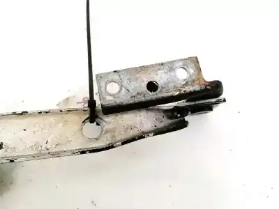 Second-hand car spare part bonnet hinge for audi a4 avant (b5) 1.8 oem iam references   