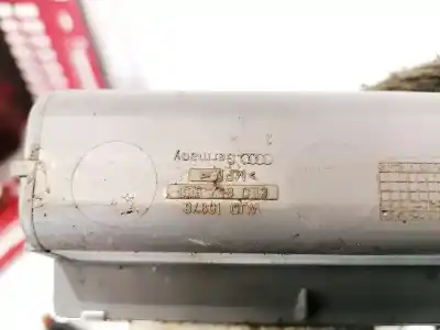 Автозапчастина б/у попільничка для audi a4 avant (8e) 2.4 посилання на oem iam 8e0857989  wjd10978