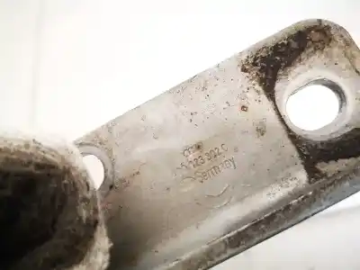 Автозапчастина б/у петля капота для audi a8 (d2) 2.5 tdi посилання на oem iam 4d0823302c  