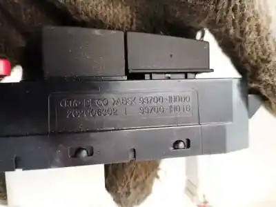 Second-hand car spare part hazard warning lights for kia ceed (ed) 1.6 crdi 115 oem iam references 937001h000  93700-1h000, 93700-1h010