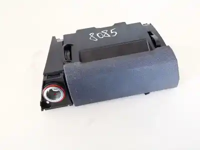 Peça sobressalente para automóvel em segunda mão CINZEIRO por VOLKSWAGEN TOURAN (1T1)  Referências OEM IAM 1T1857961  