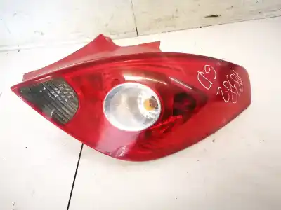 Автозапчастина б/у правий ліхтар для opel corsa c 1.2 16v cat (z 12 xep / lb4) посилання на oem iam 13186351