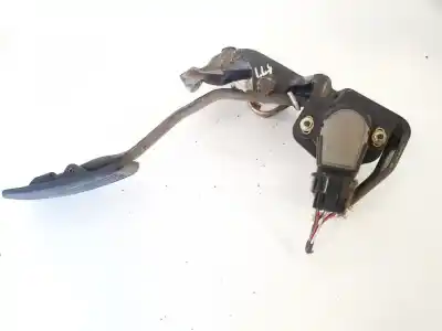 Second-hand car spare part accelerator pedal for toyota corolla (e11) 2.0 d-4d linea sol oem iam references   