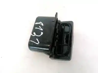 Автозапчастина б/у попільничка для mazda premacy (cp) 2.0 turbodiesel посилання на oem iam hg302511  